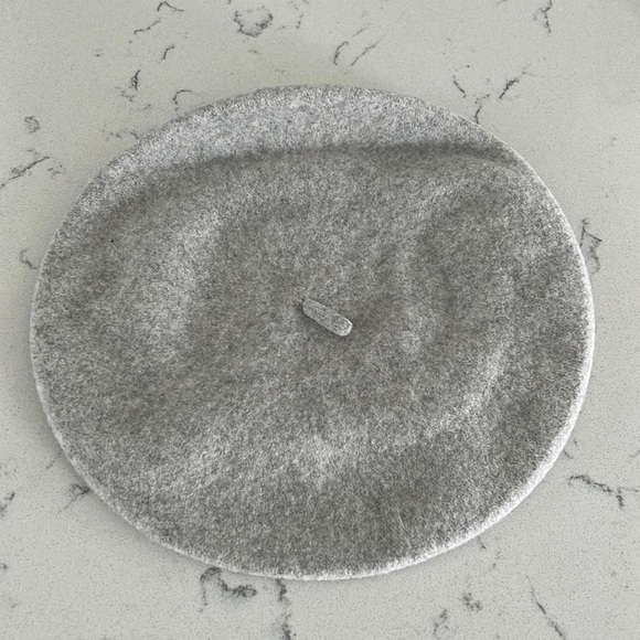 GIGI PIP Accessories - Gigi Pip Sophie Wool Beret in Heather Grey